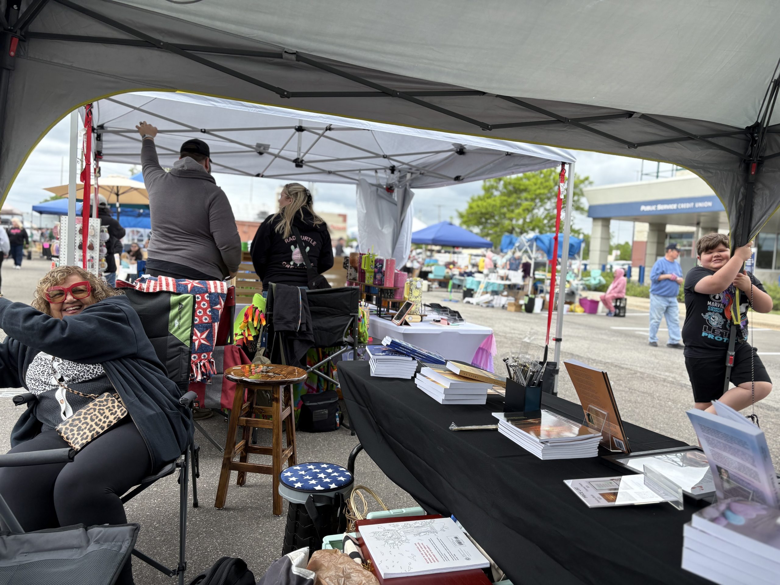 A blustery day at the Garden City flea market and craft show